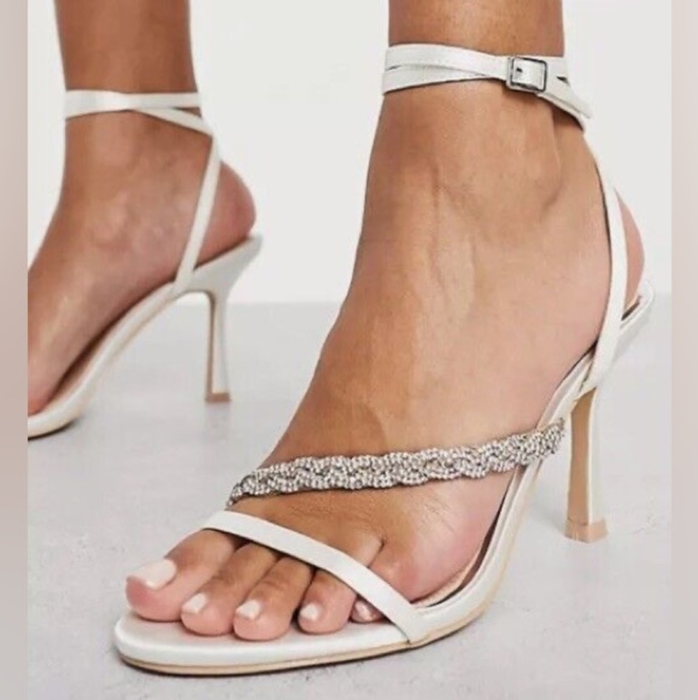 Elegant White Strappy Heels